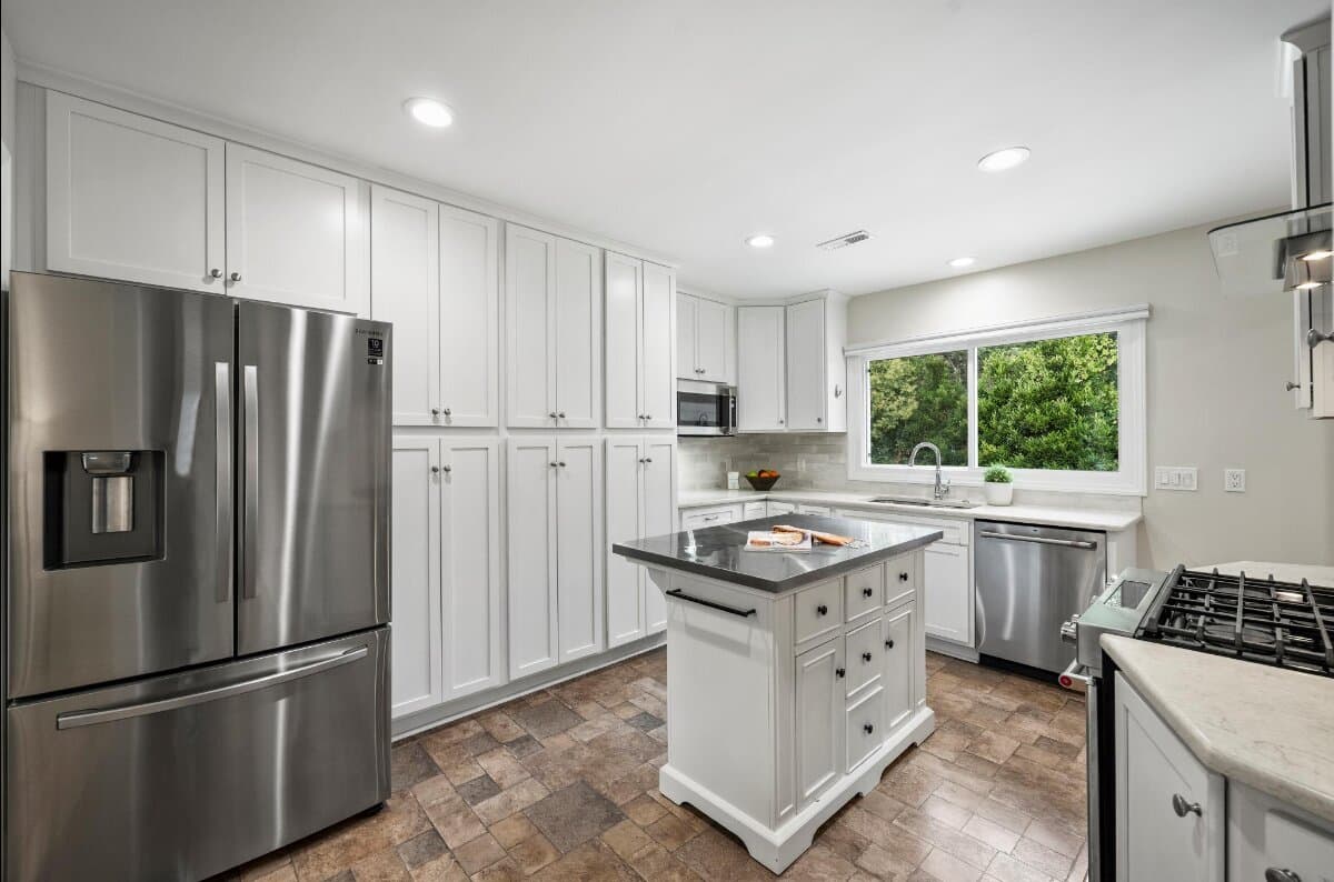 Premium Countertop & Tile Installations